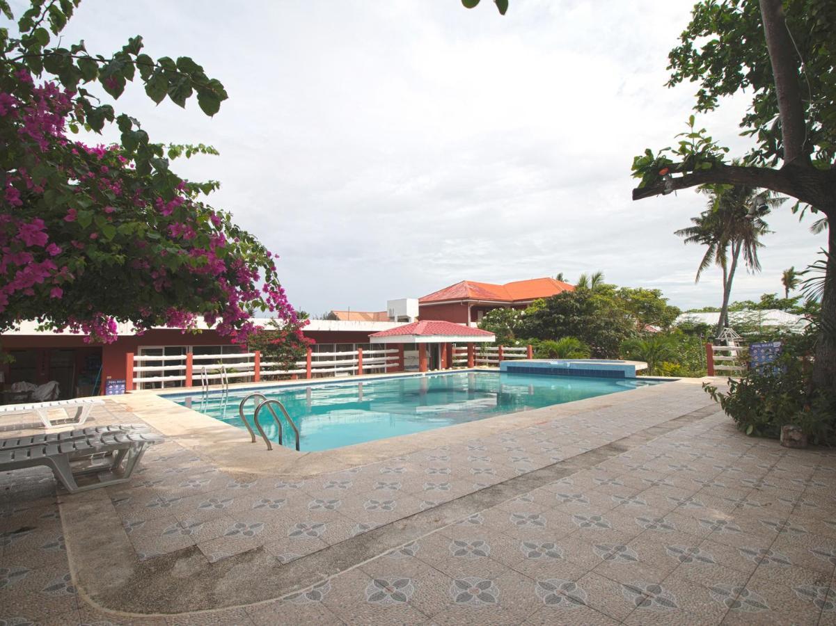 Oyo 853 Malapascua Beach And Dive Resort Luaran gambar